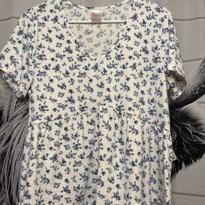 No Boundaries Jr 19 Floral V-Neck Babydoll Women's Top